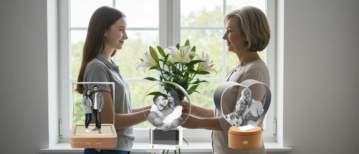 A tender moment between a daughter gifting flowers to her mother, with a foreground display of personalized 3D photo crystal gifts featuring family and couple portraits, perfect for Mother's Day.